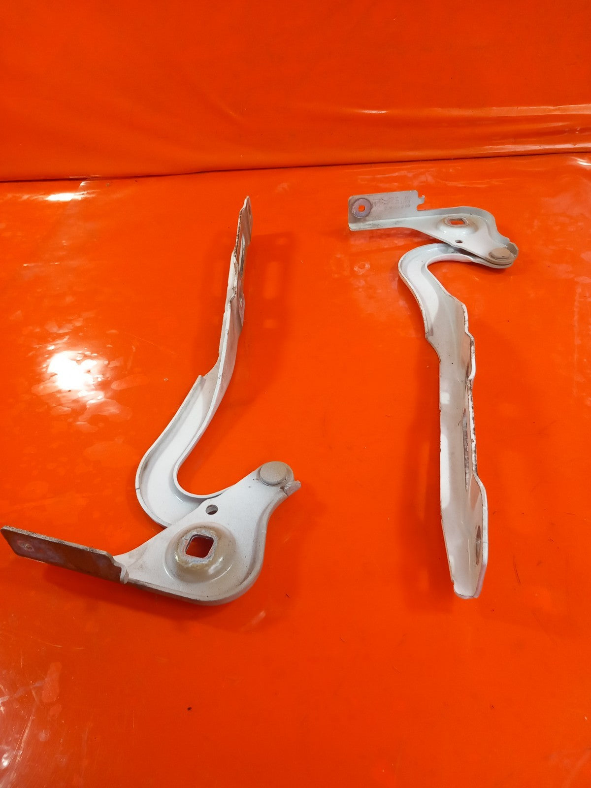 2020 Vauxhall Combo MK4 Bonnet Hinge Pair Left Right 9816485080 Warranty A414 - Image 5