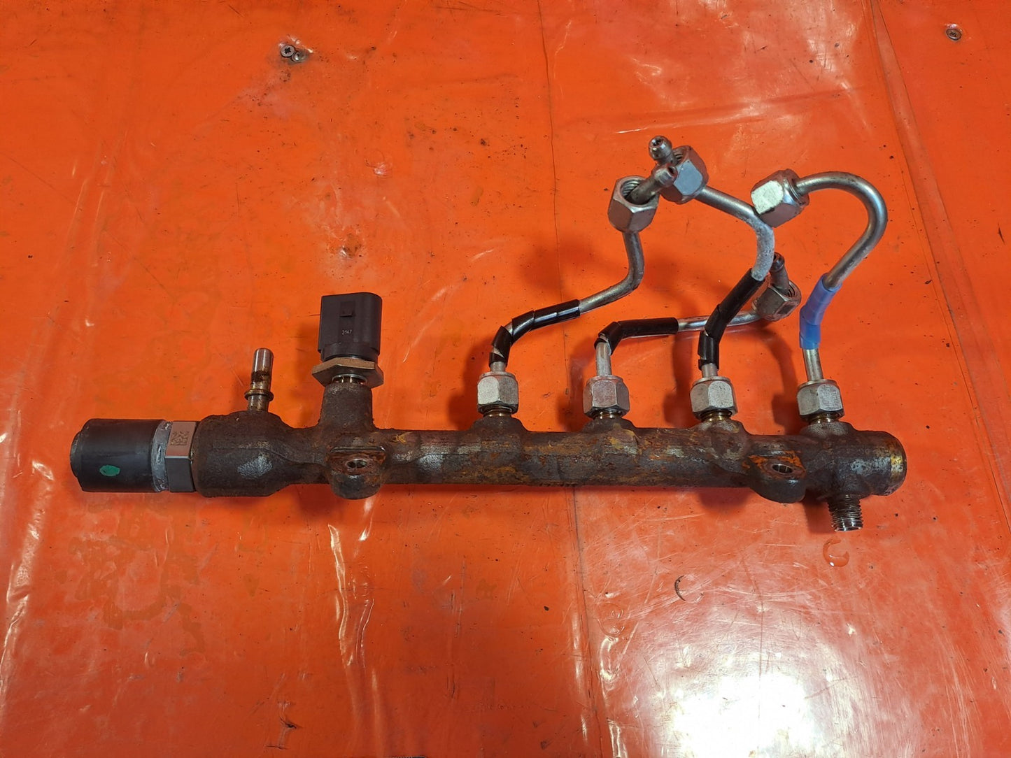 ✅Ford Tourneo Custom 2.0 Diesel 2017 YMFS Fuel Injector Rail CK2Q9D280AA A359 - Image 2