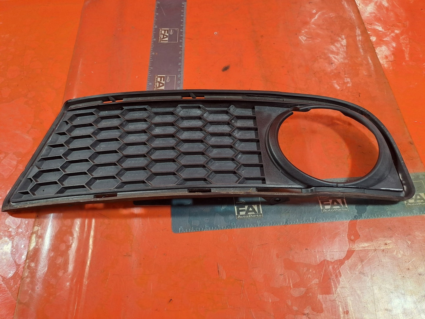 ✅2013 BMW 1 SERIES E88 FRONT FOG LIGHT LEFT GRILL 8054485 + WARRANTY A348 - Image 6