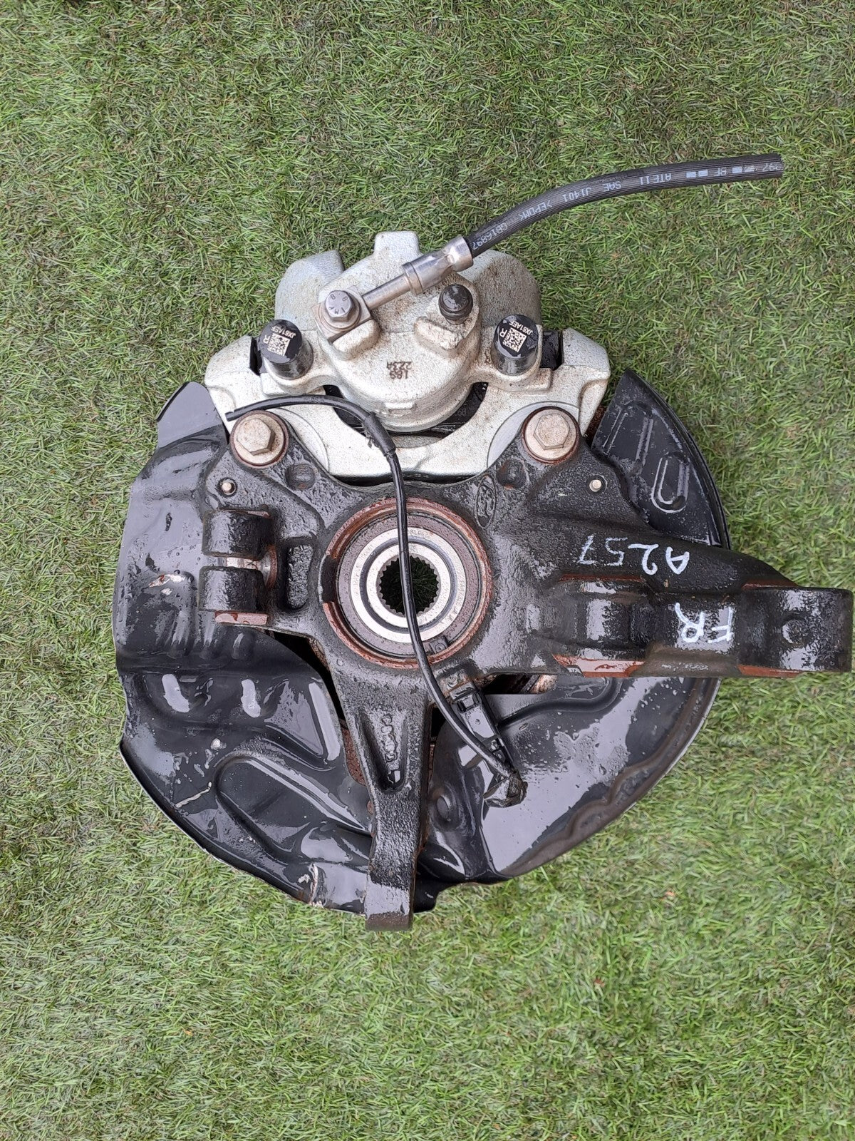 ✅Ford Focus (C 51) 2018 1.5 Diesel FRONT LEFT LEG HUB JX61-20080-CE Warranty - Image 6