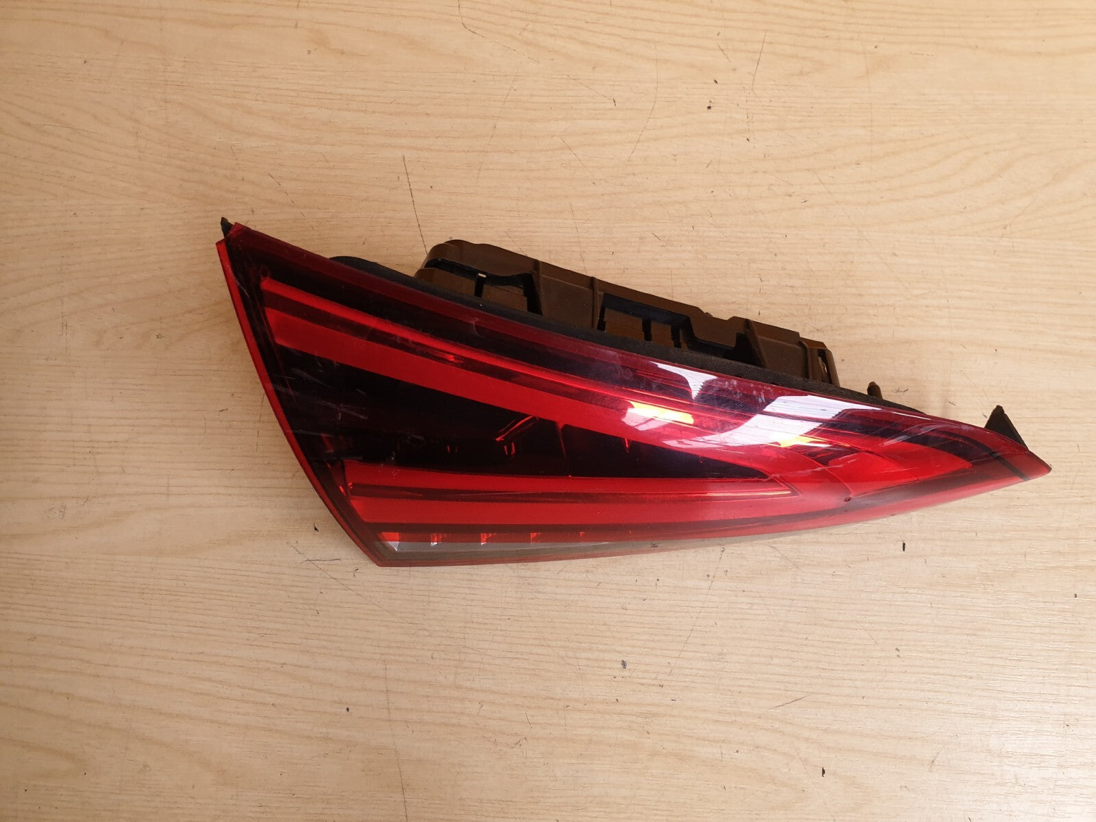 2019 MERCEDES A CLASS W177 REAR LEFT INNER TAIL LIGHT A1779061900 damaged X00 - Image 3