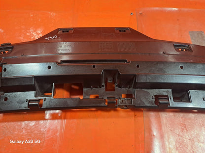 ✅BMW 318I F30 1.5 PETROL 2016 REAR CENTRE BUMPER BRACKET REINFORCEMENT LOWER - Image 6