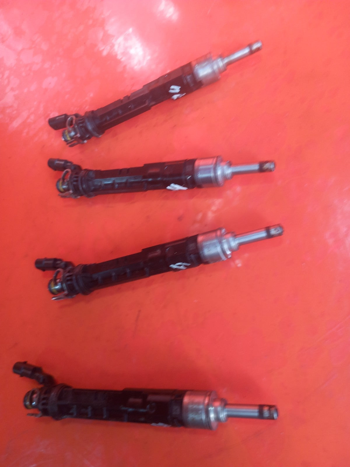 ebay-src:https://i.ebayimg.com/00/s/mtywmfgxmjaw/z/4wgaaeswfnnqrjg-/$_57.jpg