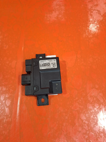 2023 CUPRA LEON VZ2 1.4P ENGINE NOISE GENERATOR CONTROL UNIT 3Q0035335E A227 - Image 1