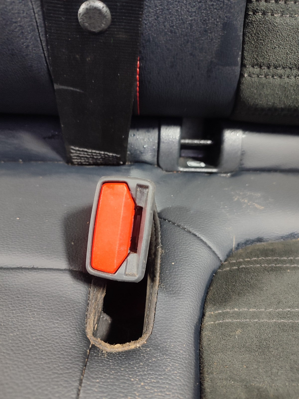 ✅2024 FORD KUGA MK3 ST-LINE REAR SEATS heated A302 - Image 8