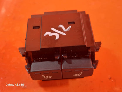✅2023 POLESTAR 2 LONG RANGE HEATED REAR SEAT SWITCH 31456674 + WARRANTY A312 - Image 3