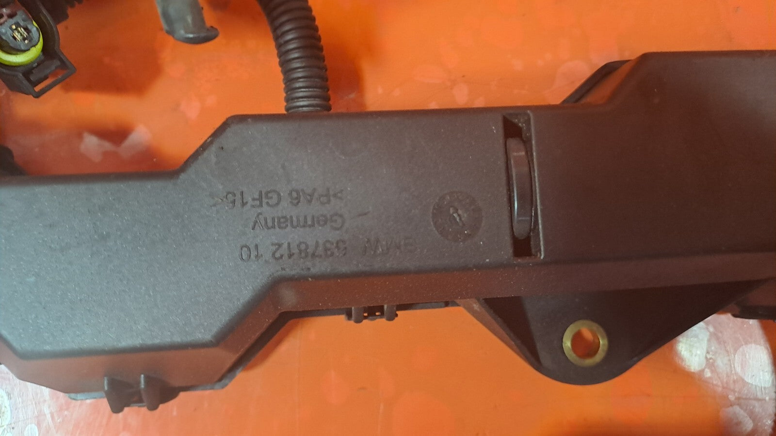 ebay-src:https://i.ebayimg.com/00/s/otawwde2mda=/z/fkoaaoswewvm~but/$_57.jpg