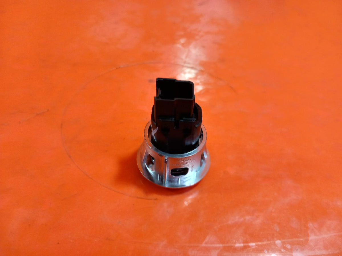 Ford Kuga MK2 Stop Start Control Switch CM5T-11572-AA Warranty xAA - Image 5