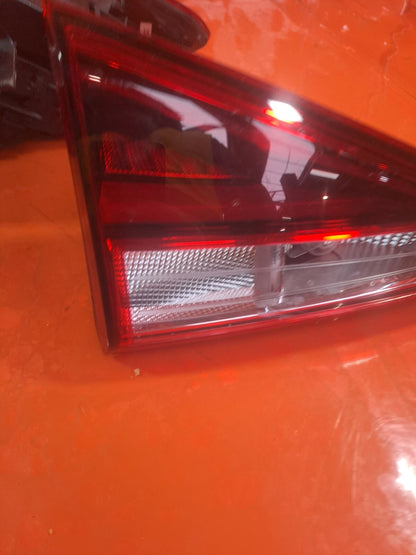 ✅SEAT ARONA FR 1.0 PETROL 2019 REAR LEFT INNER & OUTER TAIL LIGHT 6F9945307E - Image 9