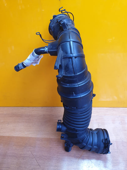 ✅2023 HYUNDAI I20 MK3 AIR INTAKE INLET DUCT PIPE 28138-Q0300 + WARRANTY A180 - Image 4