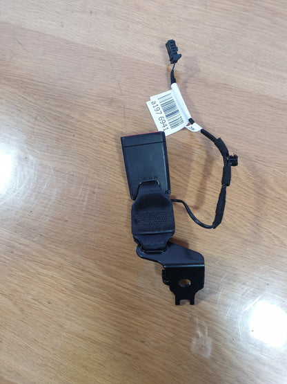 ✅2020 PEUGEOT 208 ALLURE EV REAR LEFT SEAT BELT BUCKLE 640351300C Warranty A197 - Image 8