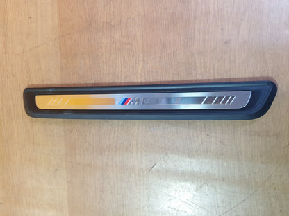 ✅BMW I4 G26 E-DRIVE 40M SPORT 2023 FRONT DOOR SILL COVER TRIM 8079739 Warranty - Image 1