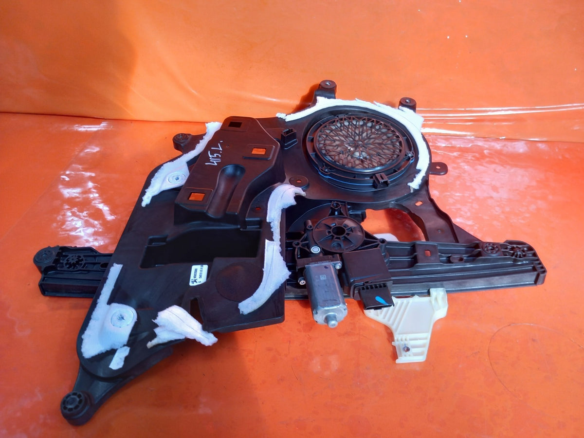 ebay-src:https://i.ebayimg.com/00/s/mtiwmfgxnjaw/z/~v8aaesw5etqv2sl/$_57.jpg