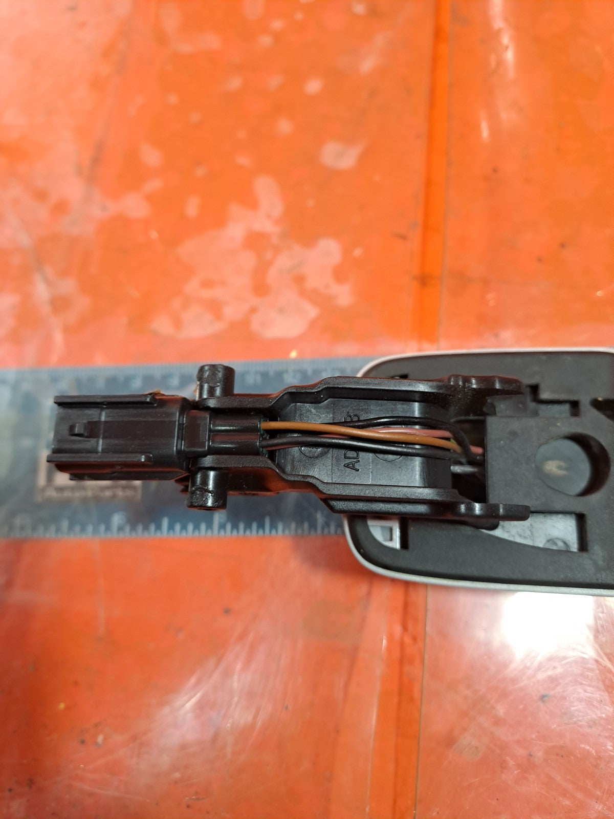 ✅2023 POLESTAR 2 LONG RANGE EXTERIOR DOOR HANDLE FRONT LEFT 102325AB + WARRANTY - Image 10