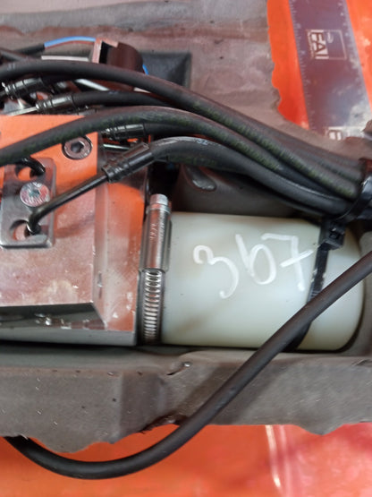 ✅BMW F33 420D 2.0 Diesel 2015 Convertible Hydraulic Roof Pump 712021701 7344440 - Image 8