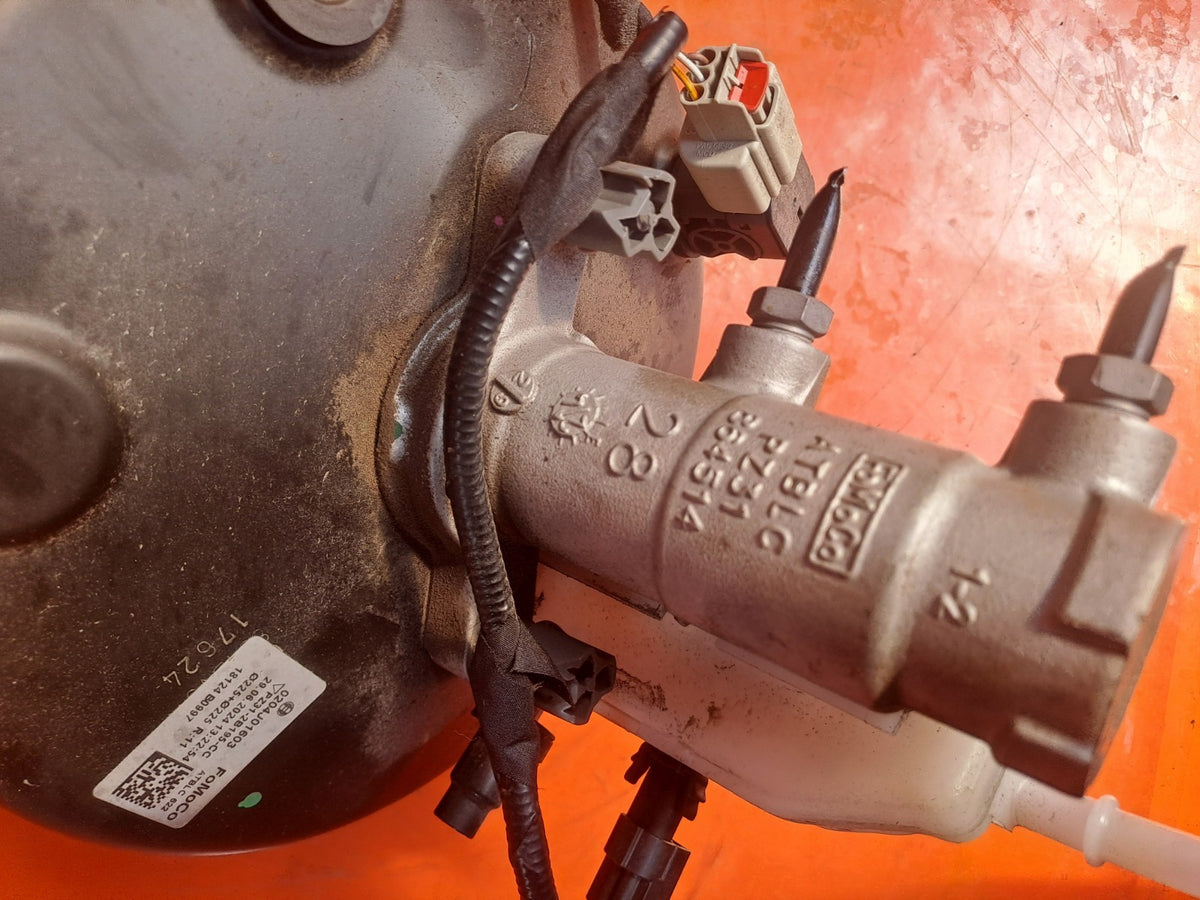 Ford Transit Custom 2.0 Diesel 2024 Brake Master Cylinder Servo PZ312B195CC A406 - Image 12