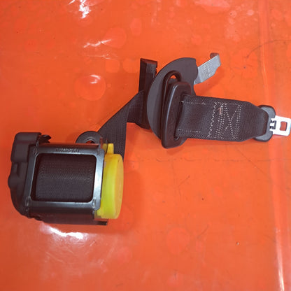 ✅Ford Galaxy Zetec 2017 2.0 Diesel Rear Centre 2rd Row Seat Belt EM2B-U613E58-AE - Image 12