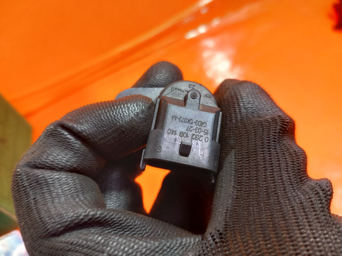 ebay-src:https://i.ebayimg.com/00/s/mtiwmfgxnjaw/z/e6caaesw8nzqvhvq/$_57.jpg