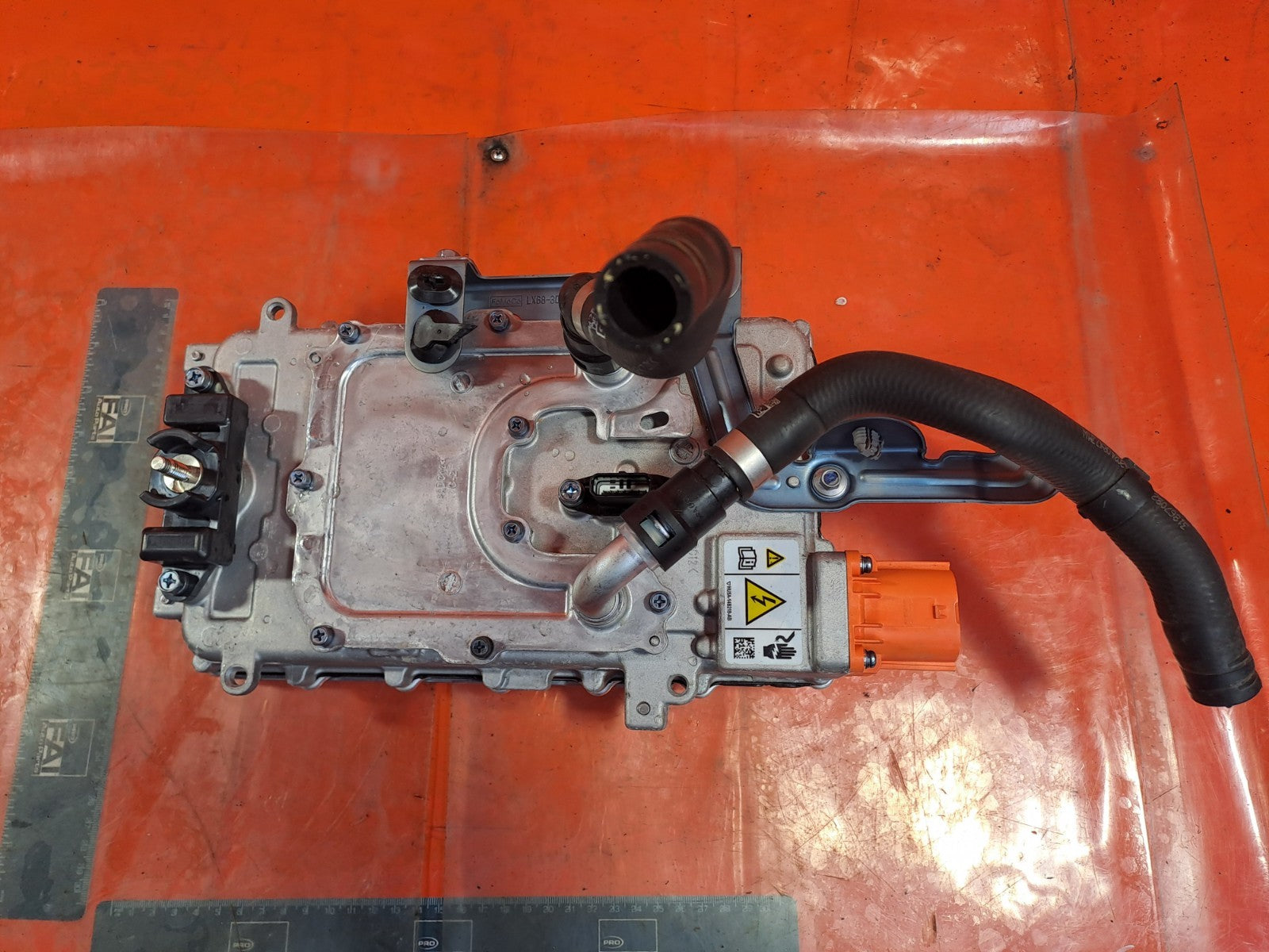 ✅FORD KUGA ST-LINE 2.5 PETROL 2025 INVERTER CONVERTER PZ1814G646BC PZ1814B227BC - Image 1
