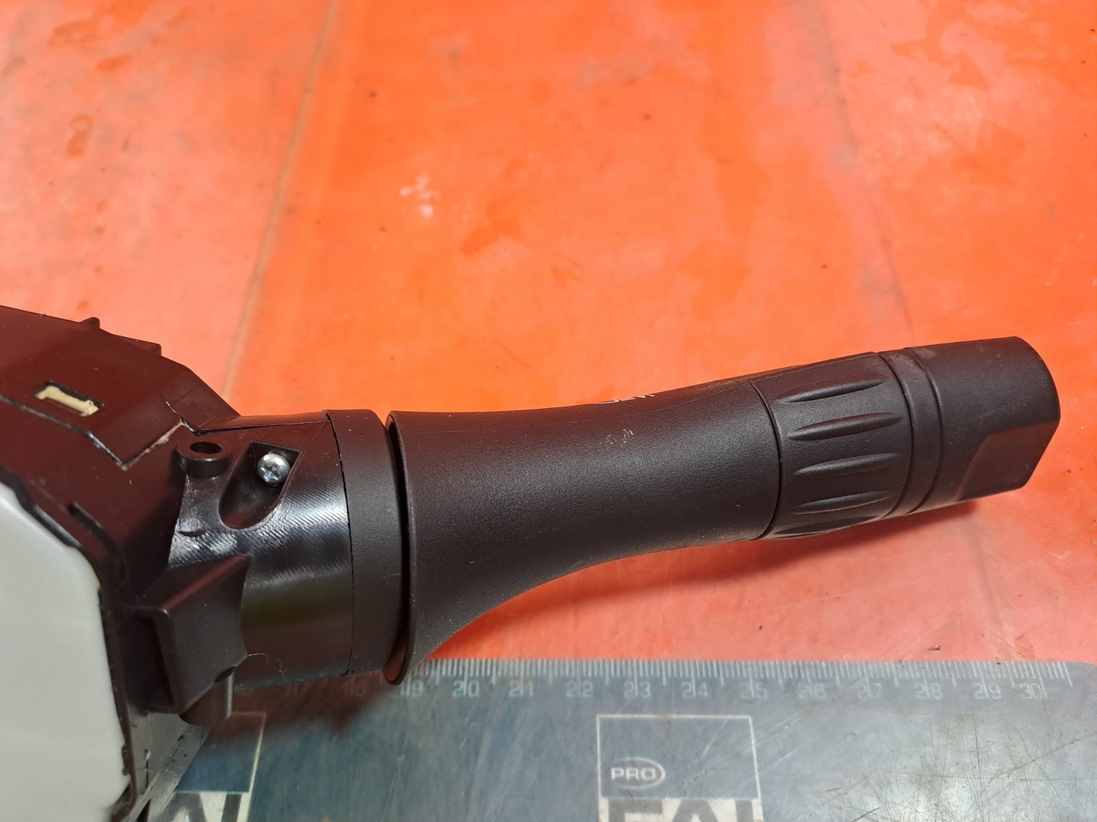 ebay-src:https://i.ebayimg.com/00/s/mtiwmfgxnjaw/z/igmaaeswp2vpotv-/$_57.jpg
