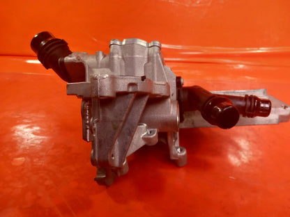 2025 BMW X5 G05 Hybrid Water Coolant Pump 9453668 Warranty A398 - Image 4