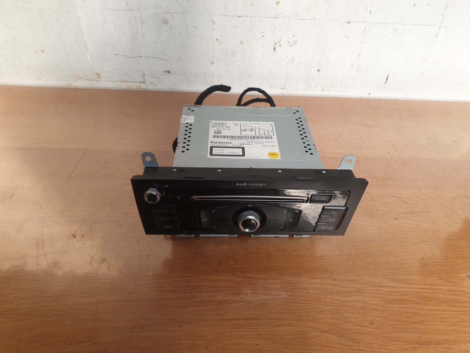 2012 AUDI A5 S LINE 2.0D MULTIMEDIA RADIO CD PLAYER HEAD UNIT 8R2035186 A218 - Image 1