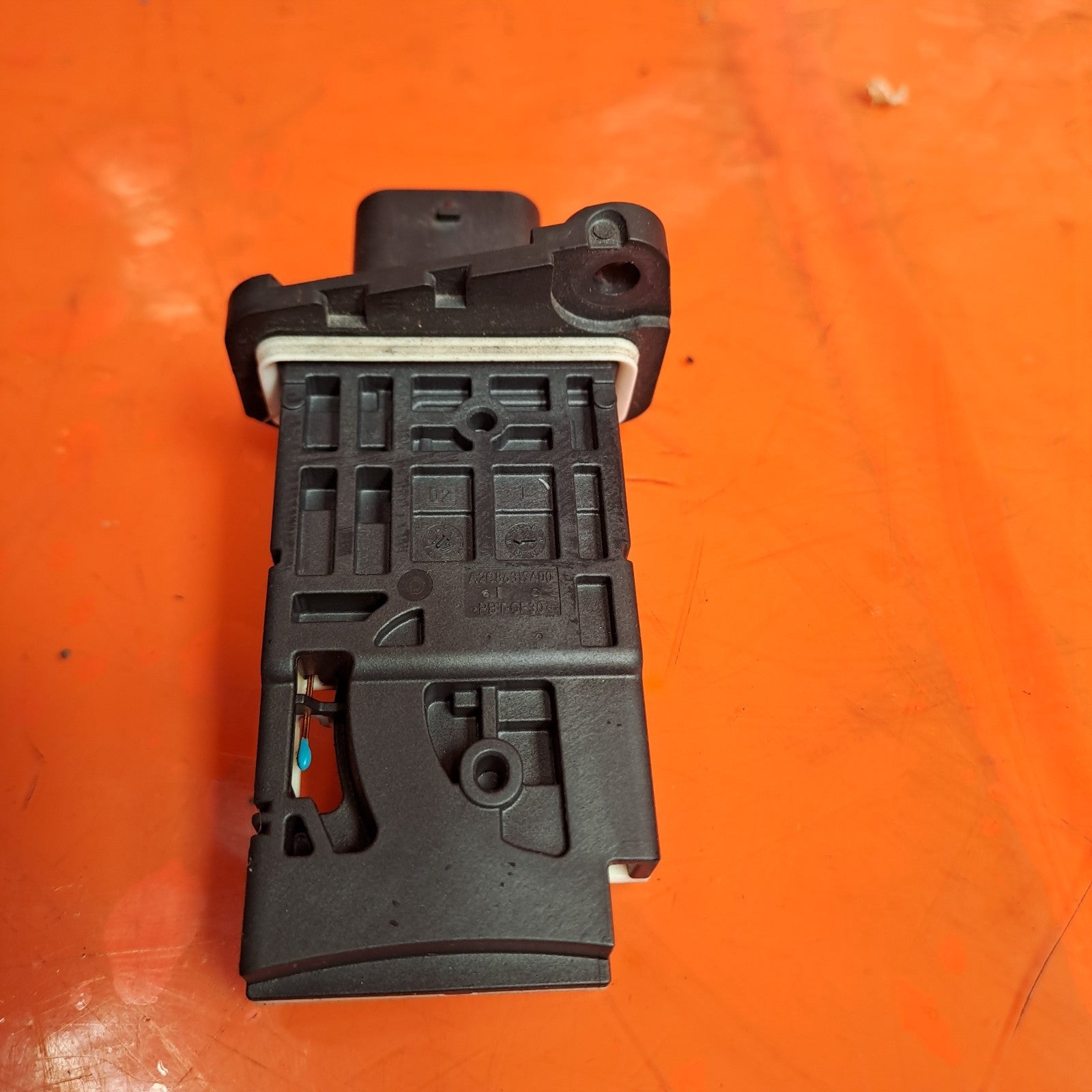 ebay-src:https://i.ebayimg.com/00/s/mtywmfgxnjaw/z/30eaaeswez9okozd/$_57.jpg