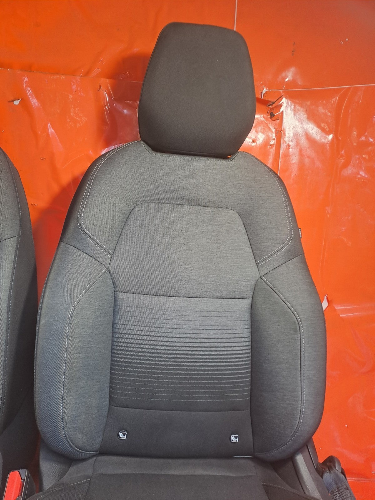 ✅Renault Megane Iconic 1.3 Petrol 2019 Front Seats Pair Warranty A387 - Image 8