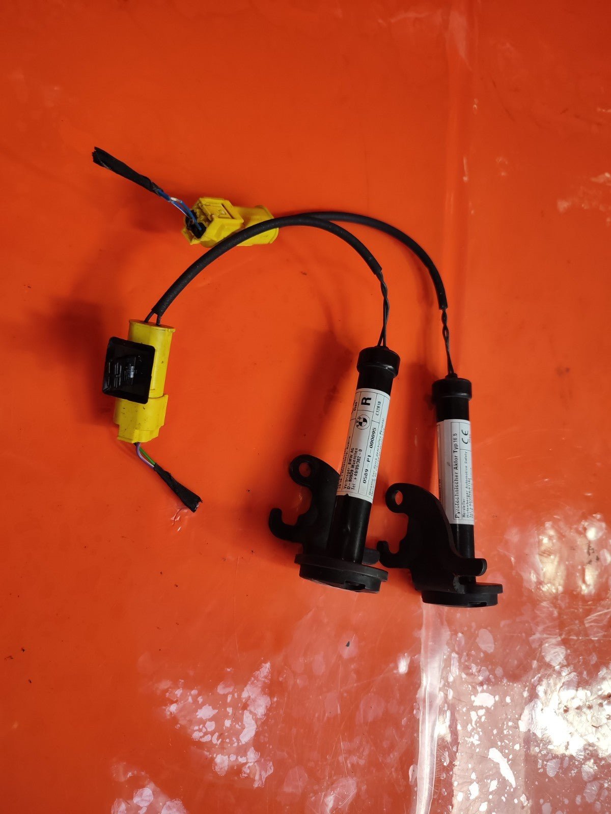 ebay-src:https://i.ebayimg.com/00/s/mtywmfgxmjaw/z/uzyaaeswwxpo28y1/$_57.jpg