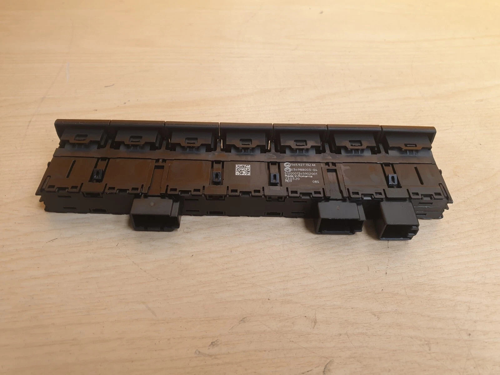 ebay-src:https://i.ebayimg.com/00/s/mtiwmfgxnjaw/z/4ncaaeswxahp5zy0/$_57.jpg