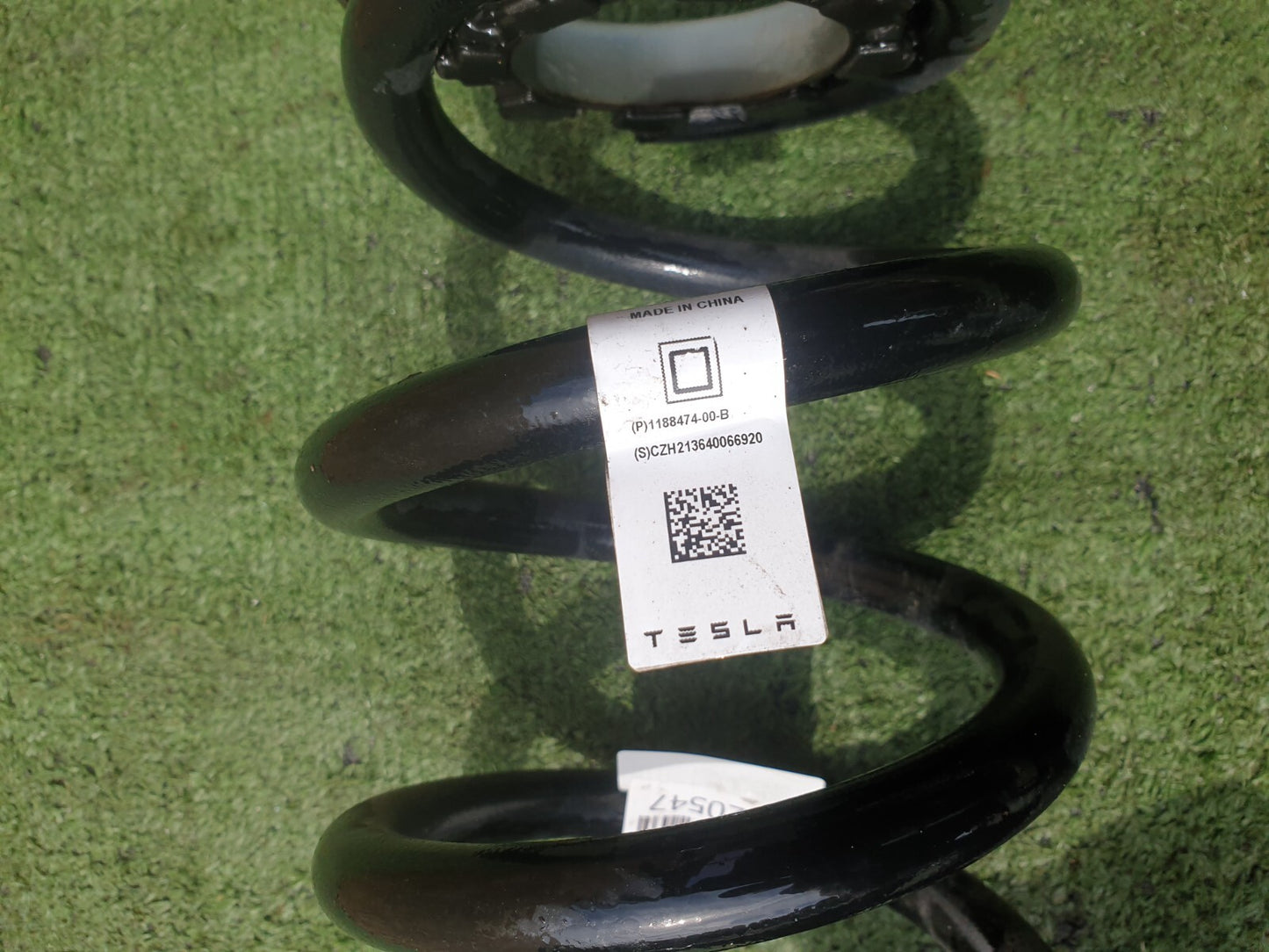✅2022 TESLA MODEL Y REAR LEFT/RIGHT SIDE COIL SPRING 1188474-00-B +WARRANTY A172 - Image 10
