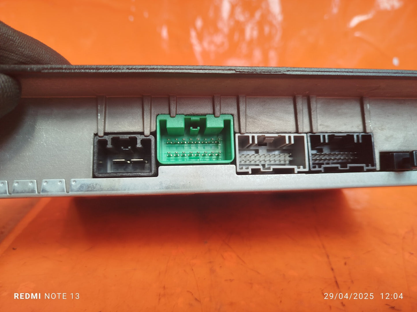 ✅Land Rover Range Rover Vogue L322 2005 4.4 Petrol RADIO STEREO AMPLIFIER UNIT - Image 7