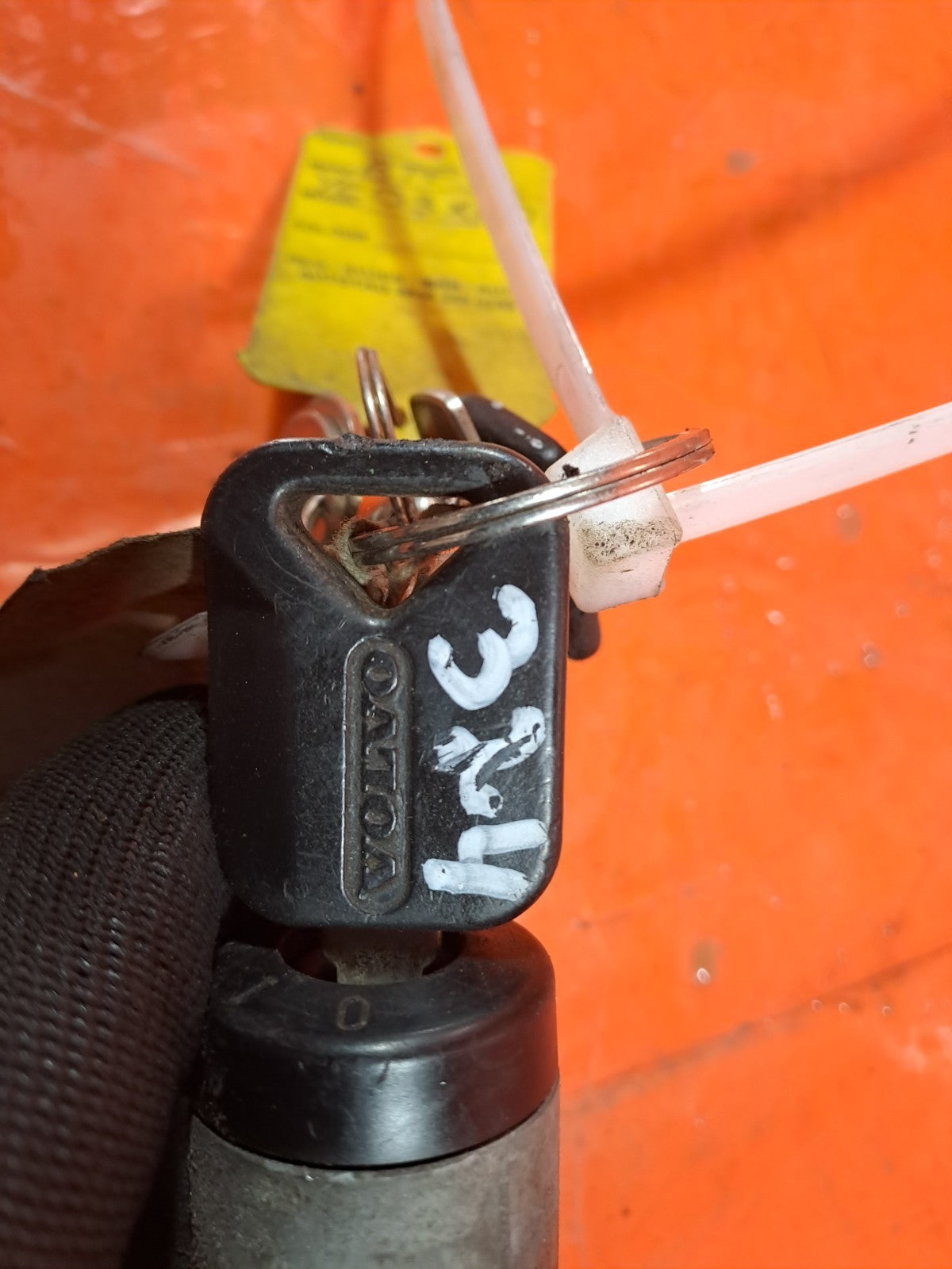 ✅Volvo FL 5.5 Diesel 2003 Ignition Lock With Key + Warranty A324 - Image 7