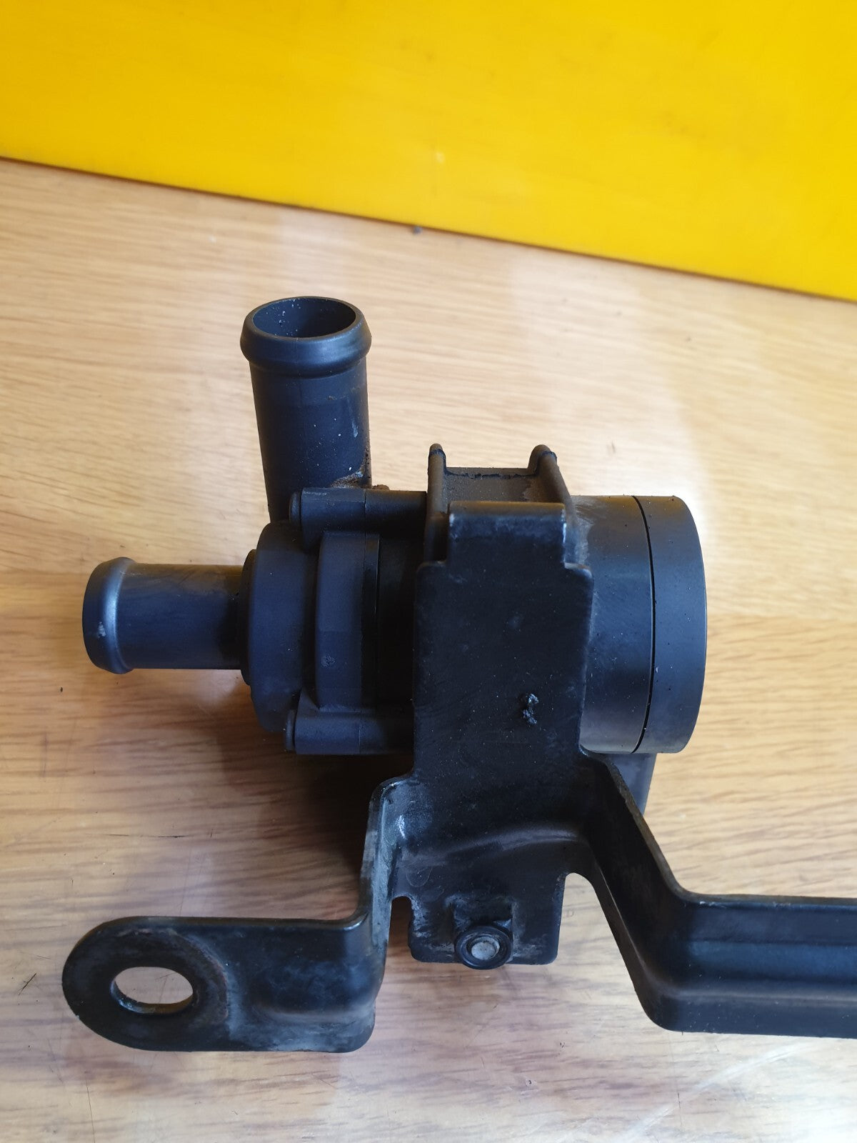 ✅2013 Audi A1 8X Sport 1.4P TFSI Auxiliary Water Pump 1K0965561F + Warranty A114 - Image 6