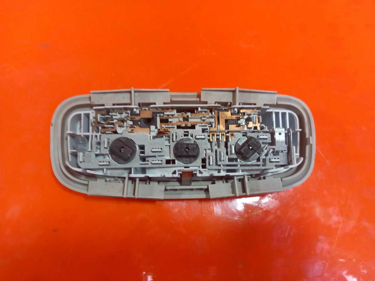ebay-src:https://i.ebayimg.com/00/s/mtiwmfgxnjaw/z/m1waaeswu5vqp-zu/$_57.jpg