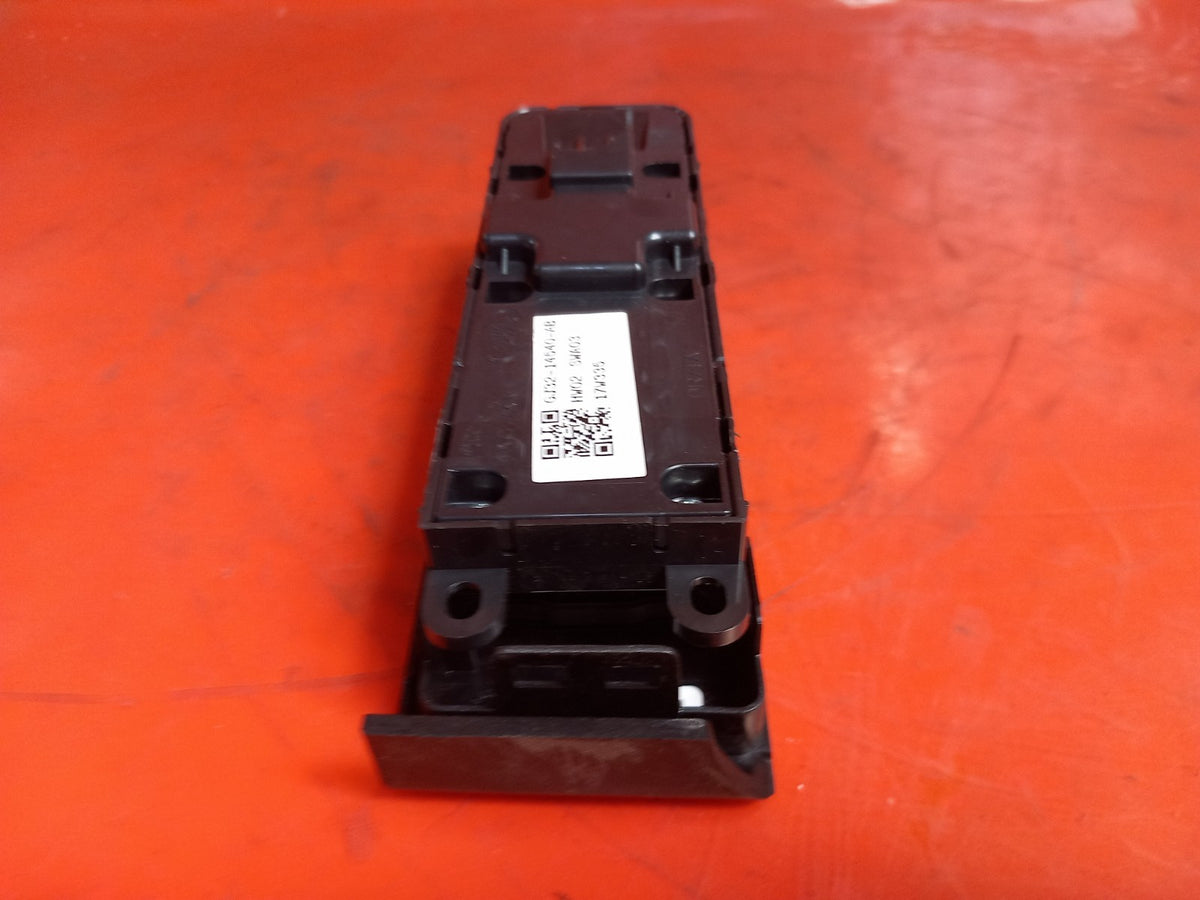 ebay-src:https://i.ebayimg.com/00/s/mtiwmfgxnjaw/z/o64aaeswwtlqgyed/$_57.jpg