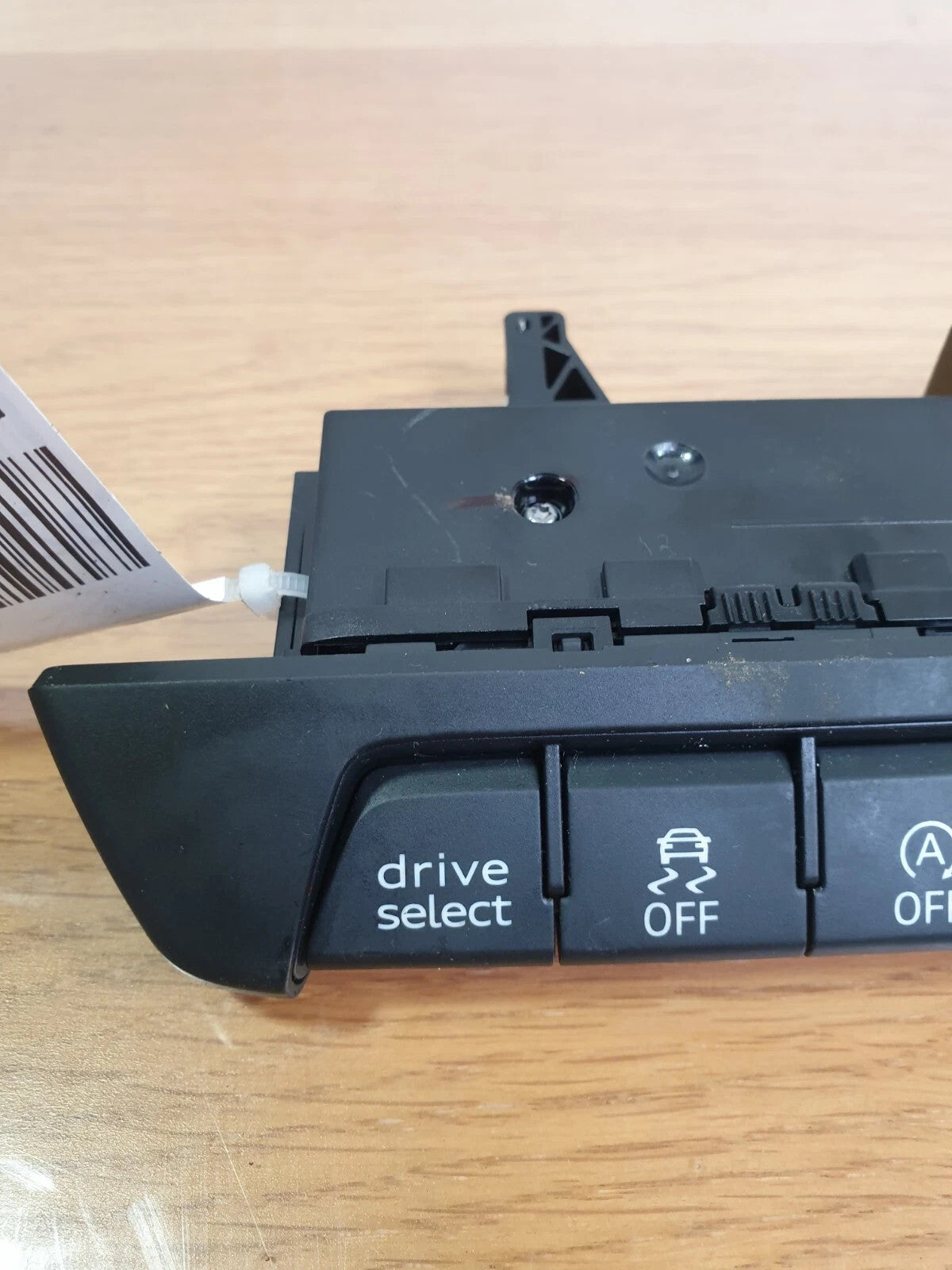 ✅Audi A1 Sport 1.0 Petrol 2020 Hazard Drive Select Traction Start Stop Switch - Image 4