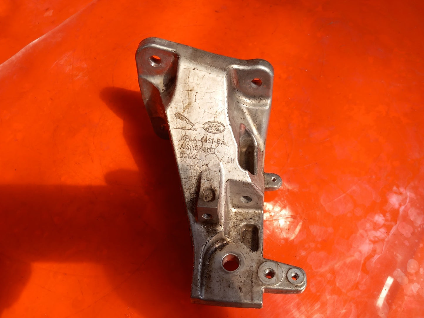 2025 Land Rover Defender L663 Left Side Engine Mount KPLA-6061-BA Warranty A396 - Image 3