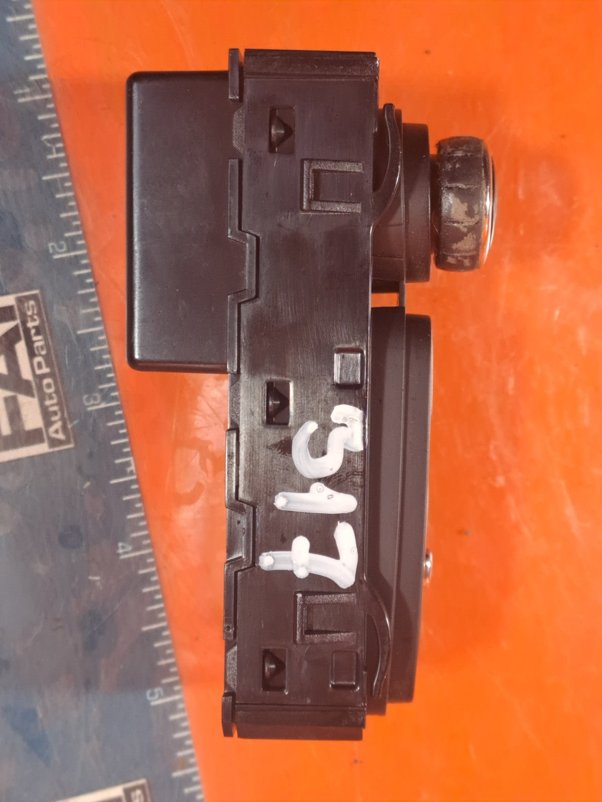 ebay-src:https://i.ebayimg.com/00/s/mtywmfgxmjaw/z/vsiaaeswbjtpmwnd/$_57.jpg