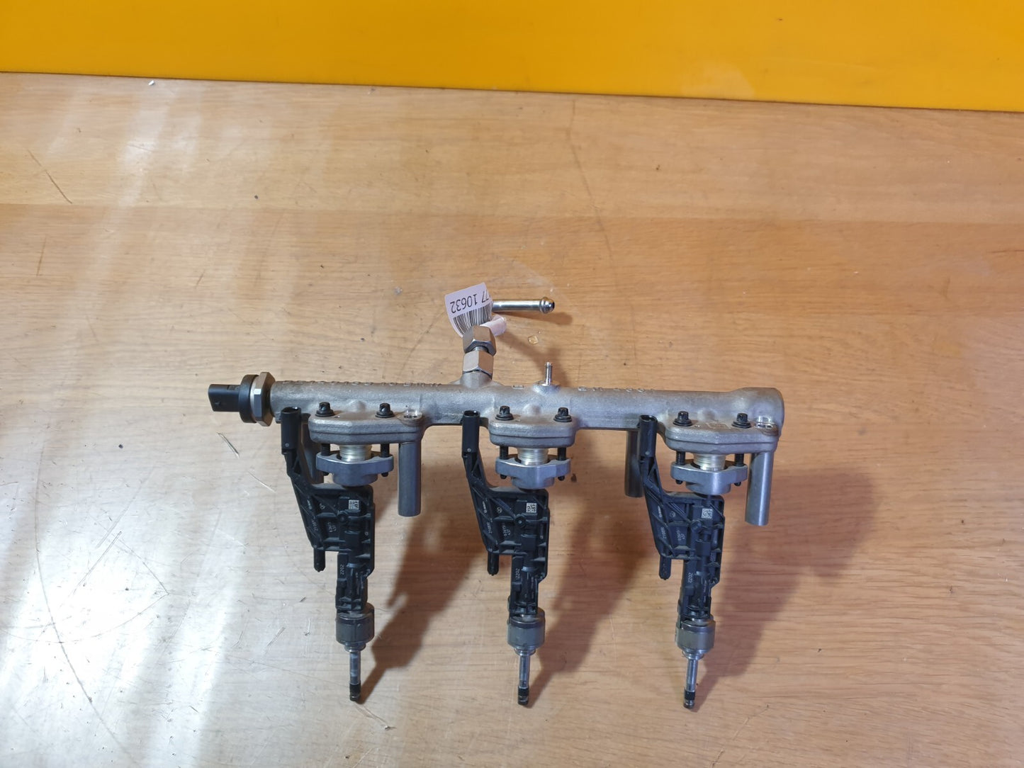 ebay-src:https://i.ebayimg.com/00/s/mtiwmfgxnjaw/z/51waaoswto5ma0vb/$_57.jpg