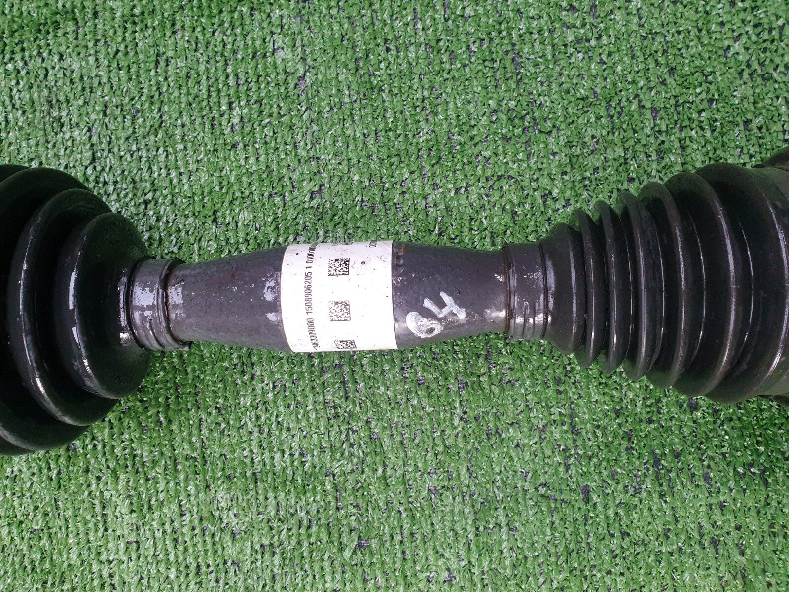 ✅2015 MERCEDES A CLASS W176 1.5CDI FRONT LEFT AUTO DRIVESHAFT A2463309000 A064 - Image 4