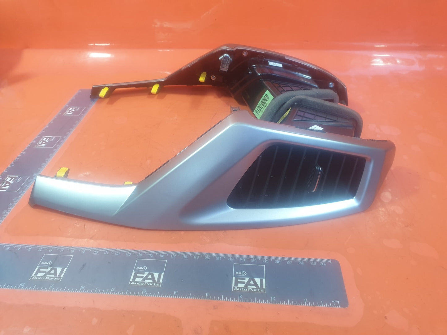 2017 SSANGYONG TIVOLI EX 1.6D DASHBOARD AIR VENTS PAIR + WARRANTY A230 - Image 9