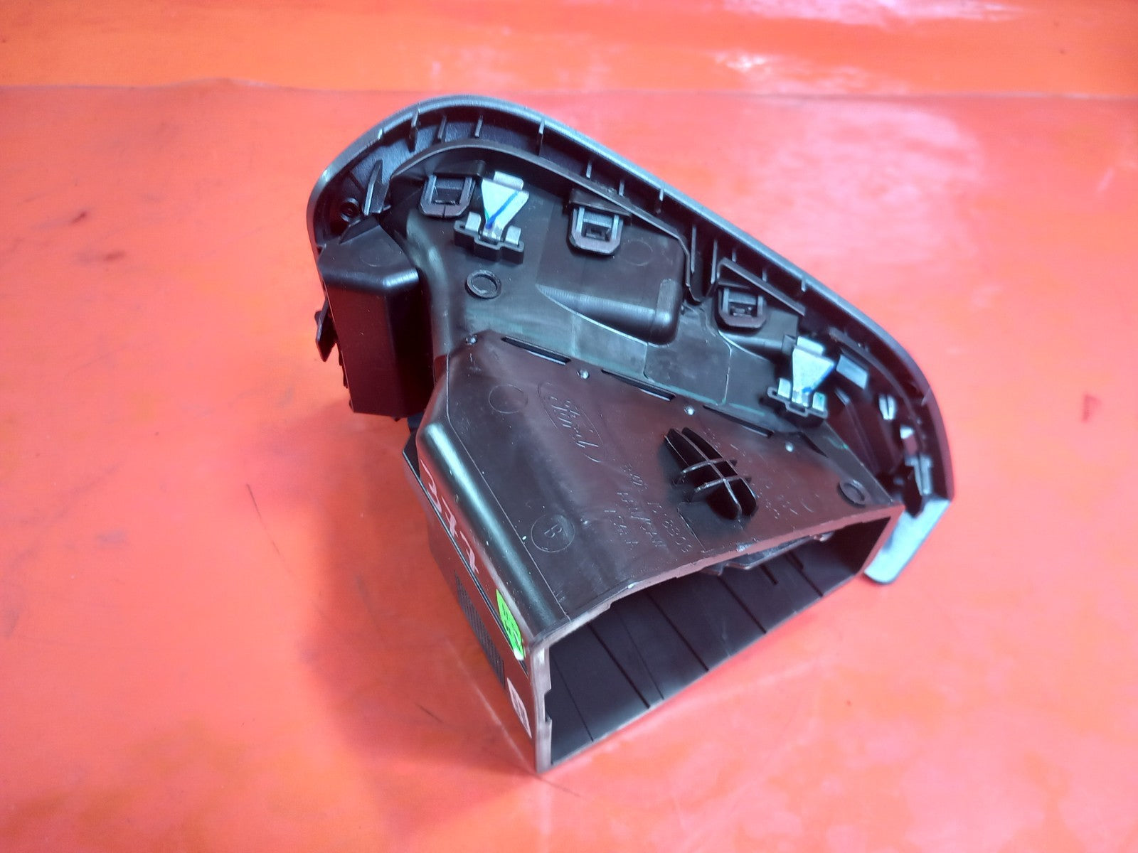 2015 Ford Tourneo Custom Front Left Air Vent BK21-V018B09 Warranty A377 - Image 4