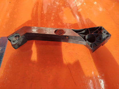 ✅2016 FIAT TALENTO 1.6D FRONT RADIATOR SUPPORT BRACKET RIGHT 625001299R A253 - Image 2