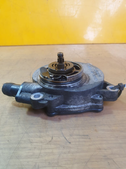 ebay-src:https://i.ebayimg.com/00/s/mtywmfgxmjaw/z/tpuaaoswphjmkmad/$_57.jpg