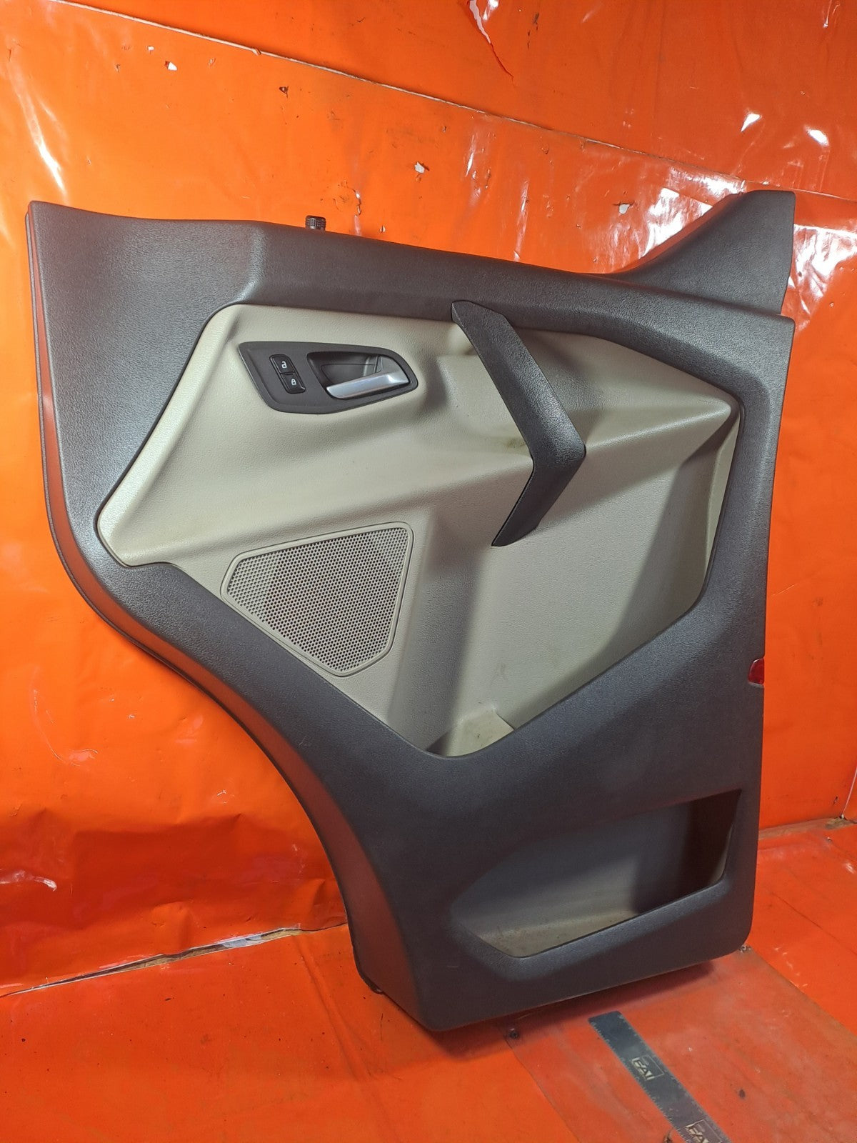 ✅FORD TRANSIT CUSTOM 2.2 DIESEL 2013 FRONT RIGHT DOOR CARD BK21V23942 A350 - Image 7