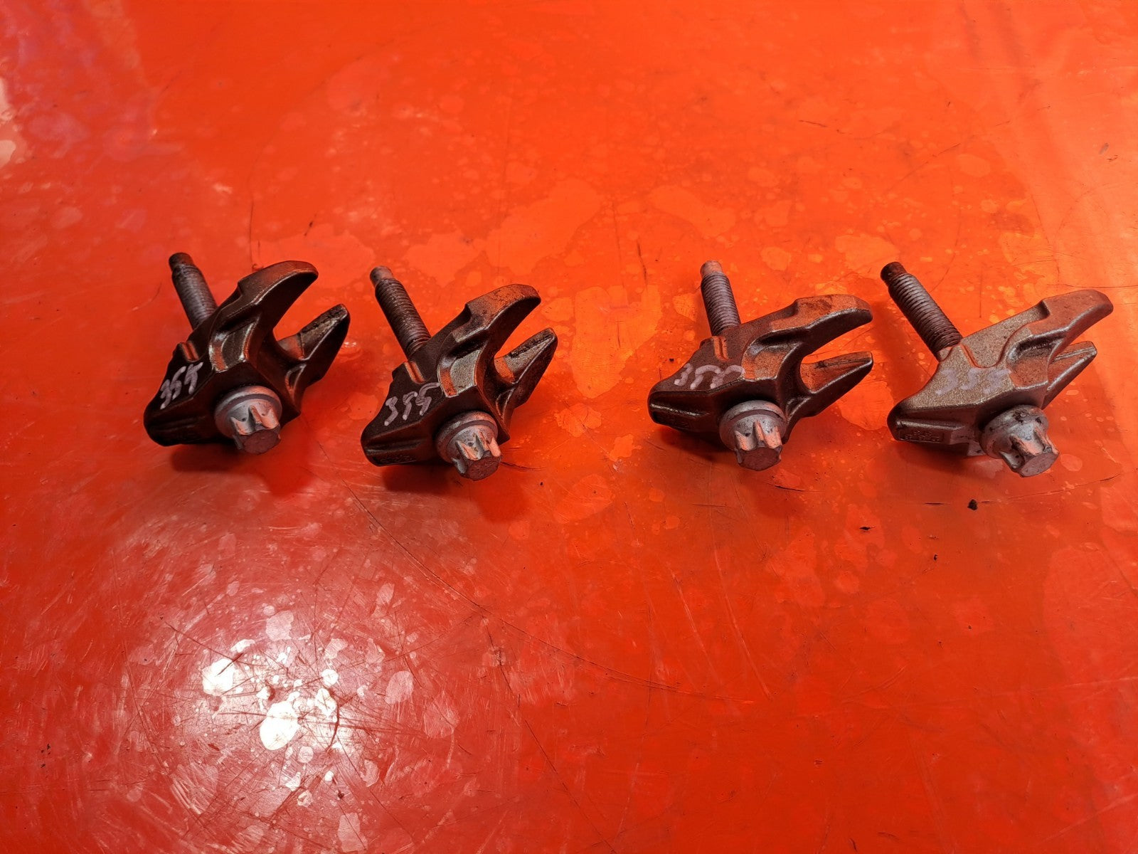 ebay-src:https://i.ebayimg.com/00/s/mtiwmfgxnjaw/z/ohiaaeswnlbplv17/$_57.jpg