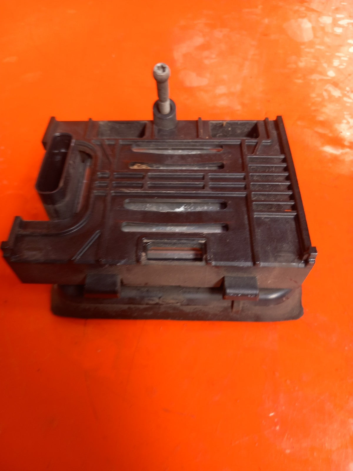 VW Transporter T30 2.0 Diesel 2021 Front Radar Sensor 2Q0907561C Warranty A410 - Image 11