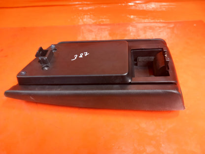 2019 Renault Megane MK4 Centre Console Armrest Warranty A387 - Image 9
