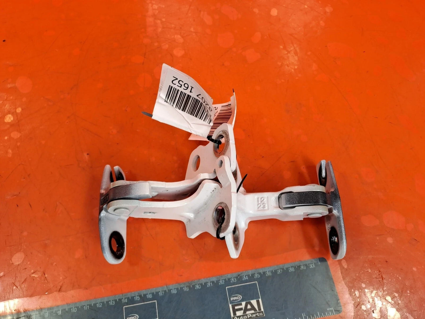 ebay-src:https://i.ebayimg.com/00/s/mtiwmfgxnjaw/z/068aaeswqw5qygxs/$_57.jpg